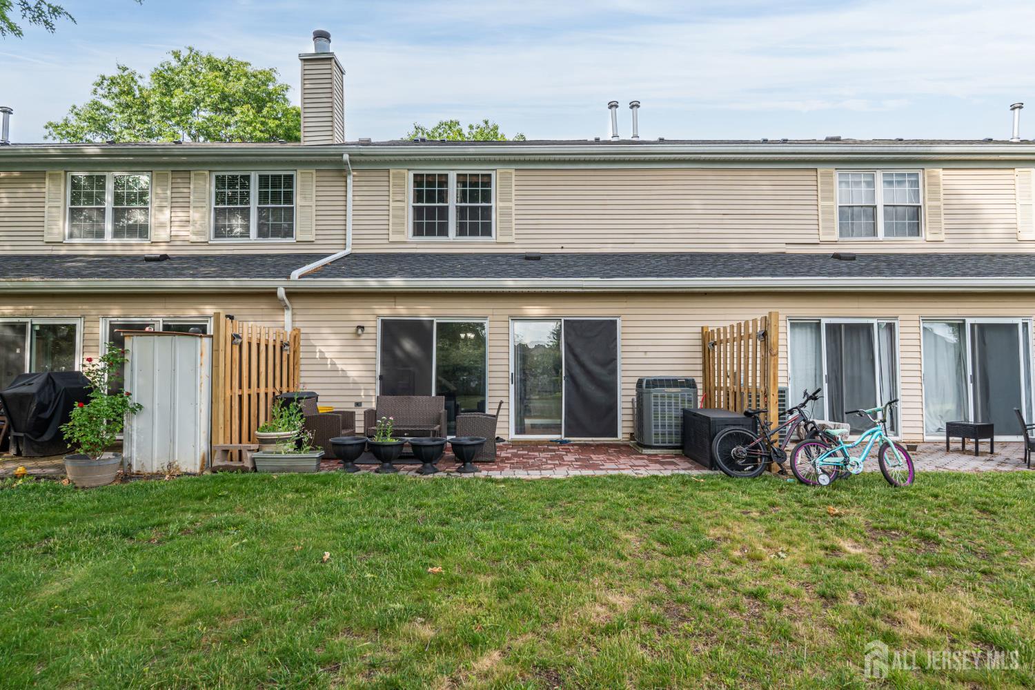 404 Mcdowell Drive East Brunswick NJ 08816
