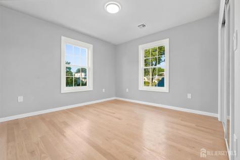 30 Linden Street Fords NJ 08863