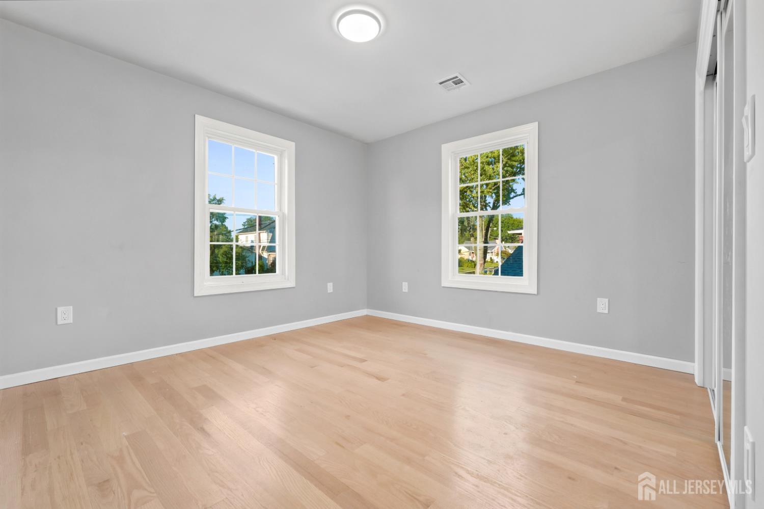 30 Linden Street Fords NJ 08863