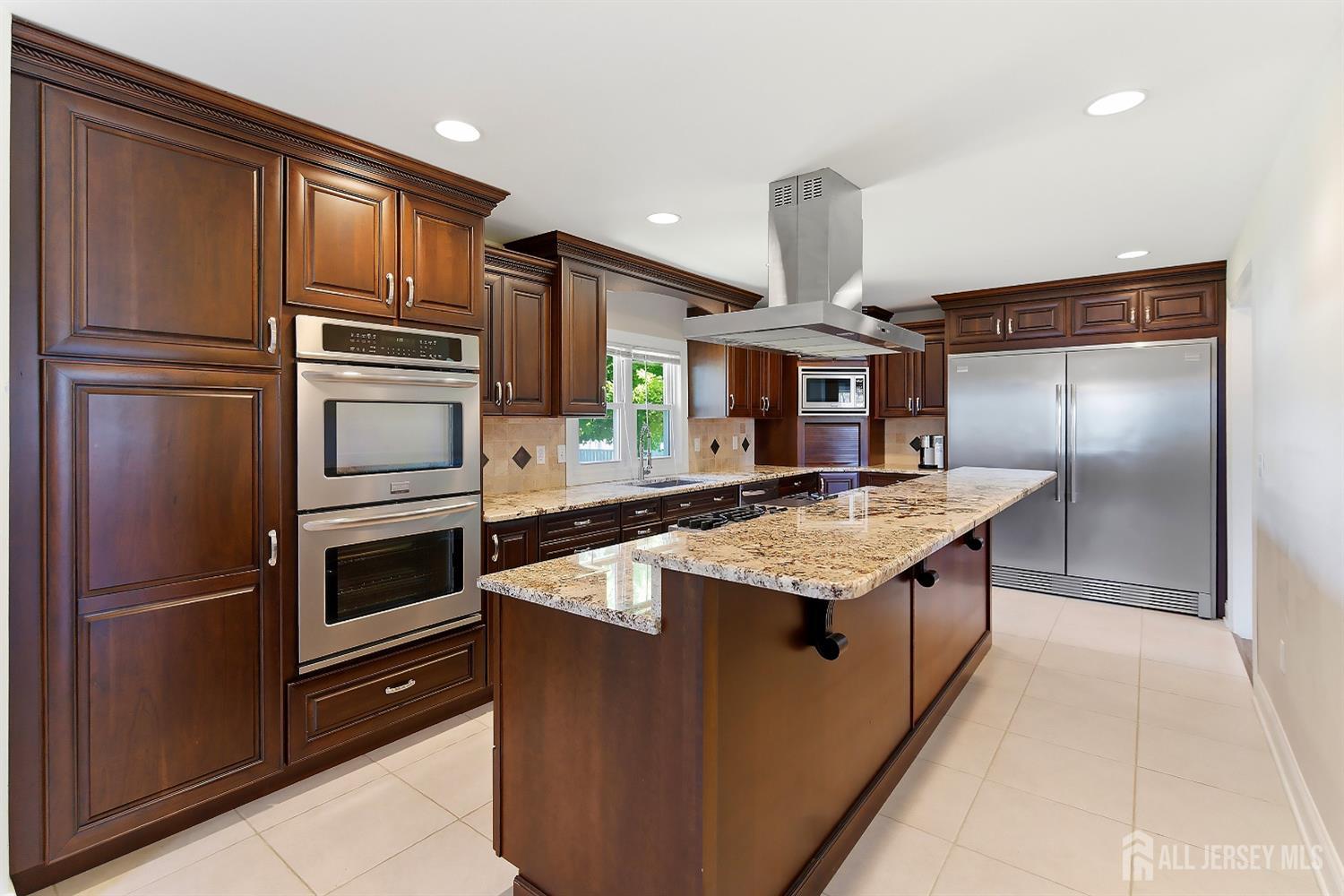 154 Mulberry Lane Middlesex NJ 08846