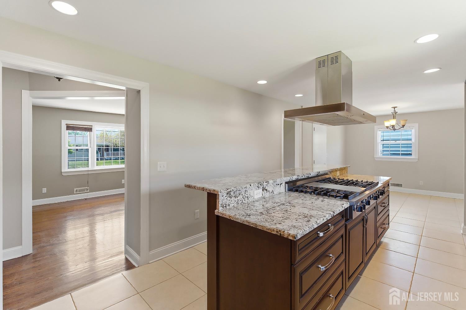 154 Mulberry Lane Middlesex NJ 08846