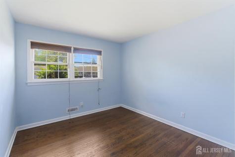 154 Mulberry Lane Middlesex NJ 08846