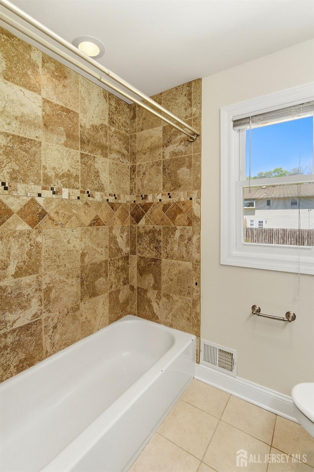154 Mulberry Lane Middlesex NJ 08846