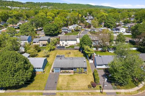 154 Mulberry Lane Middlesex NJ 08846