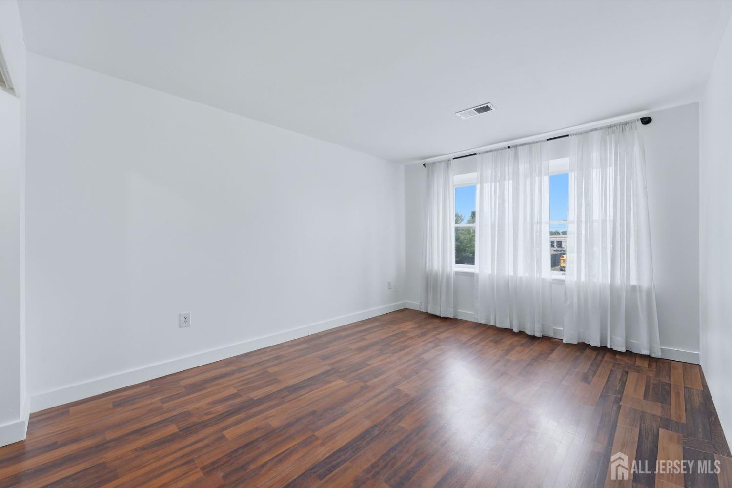 320 Edpas Road New Brunswick NJ 08901