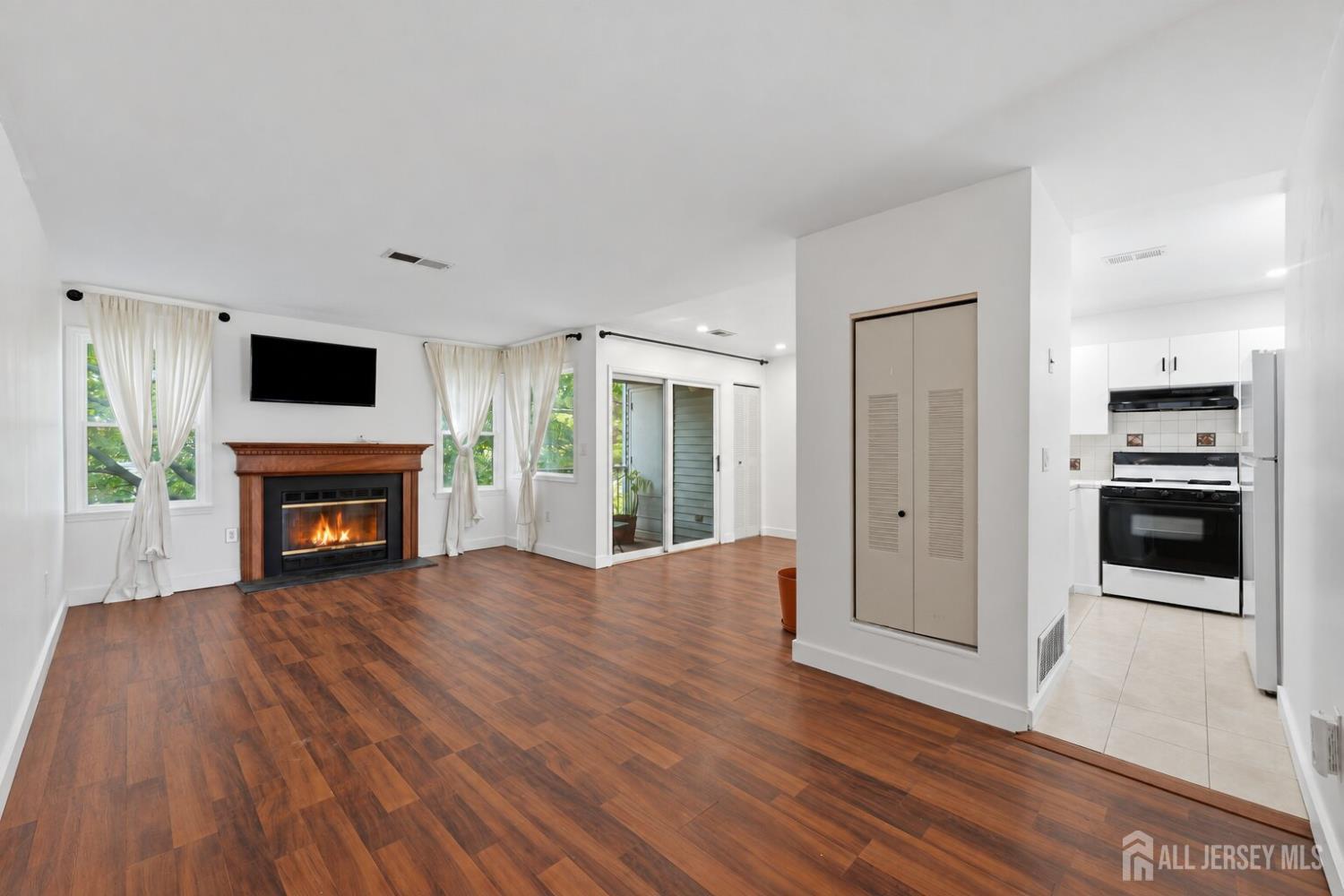 320 Edpas Road New Brunswick NJ 08901