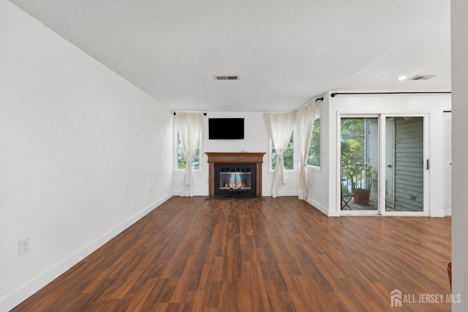 320 Edpas Road New Brunswick NJ 08901