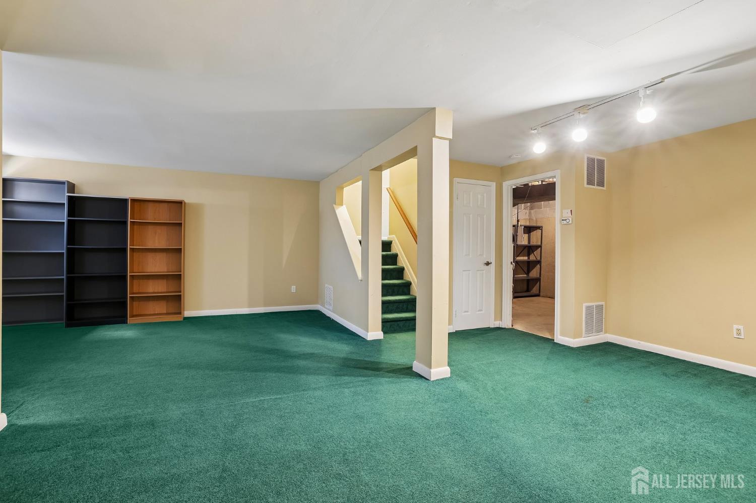 19 Dorchester Drive East Brunswick NJ 08816