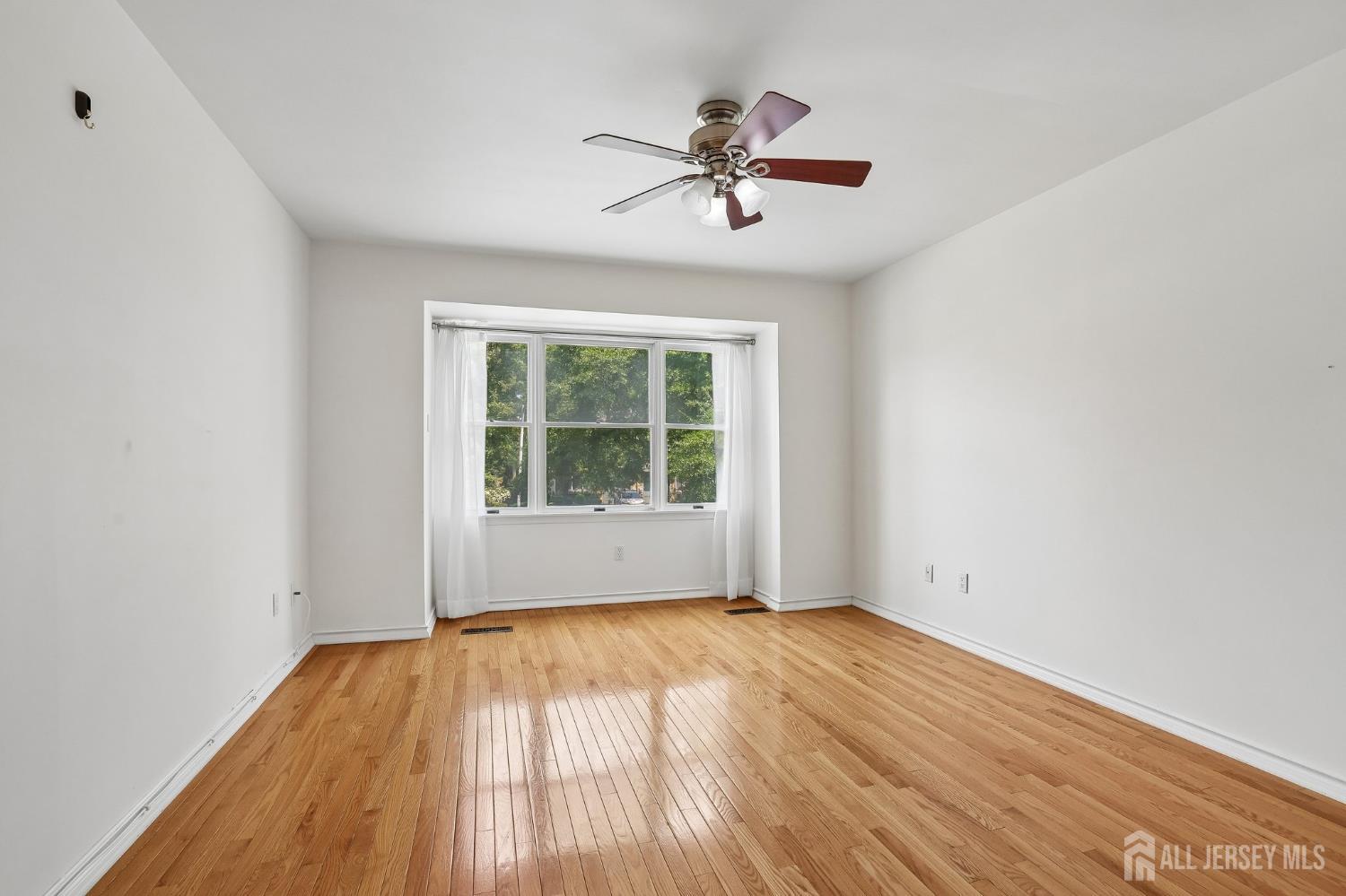 19 Dorchester Drive East Brunswick NJ 08816