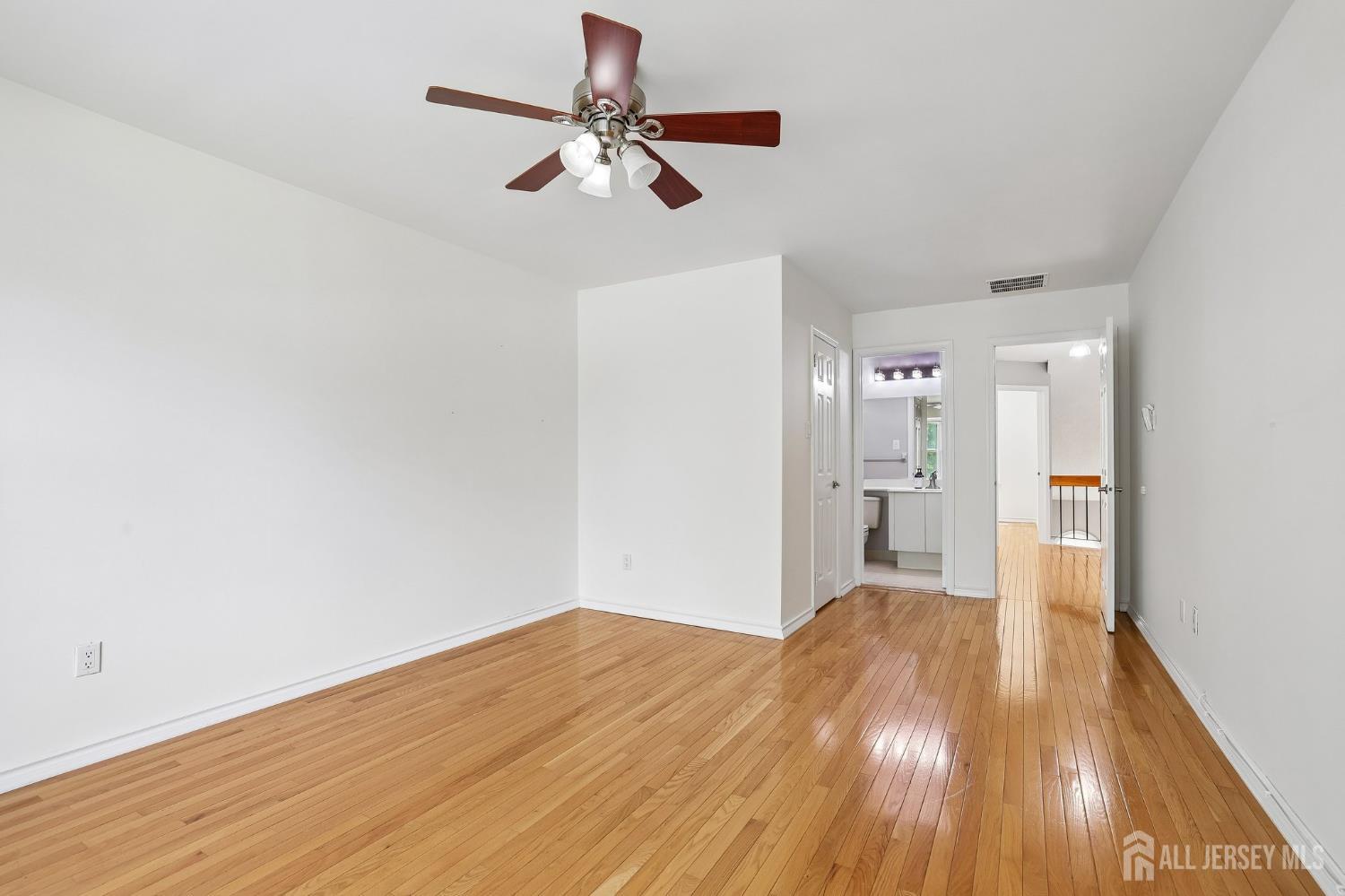 19 Dorchester Drive East Brunswick NJ 08816