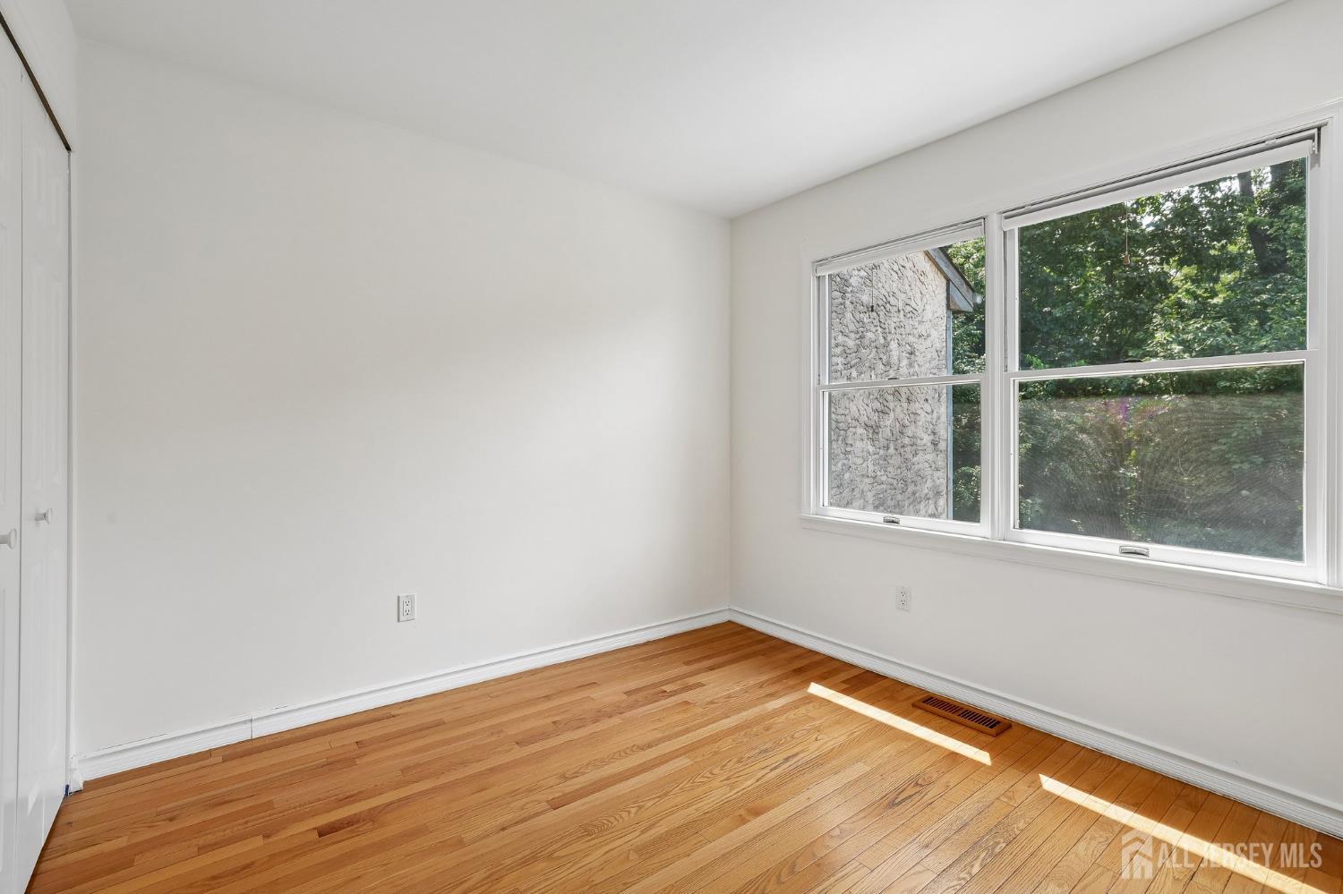 19 Dorchester Drive East Brunswick NJ 08816