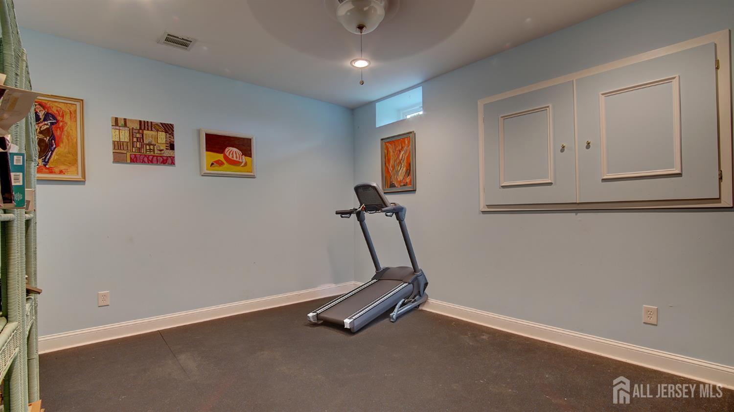 3 Hartshorne Drive Millstone NJ 08510