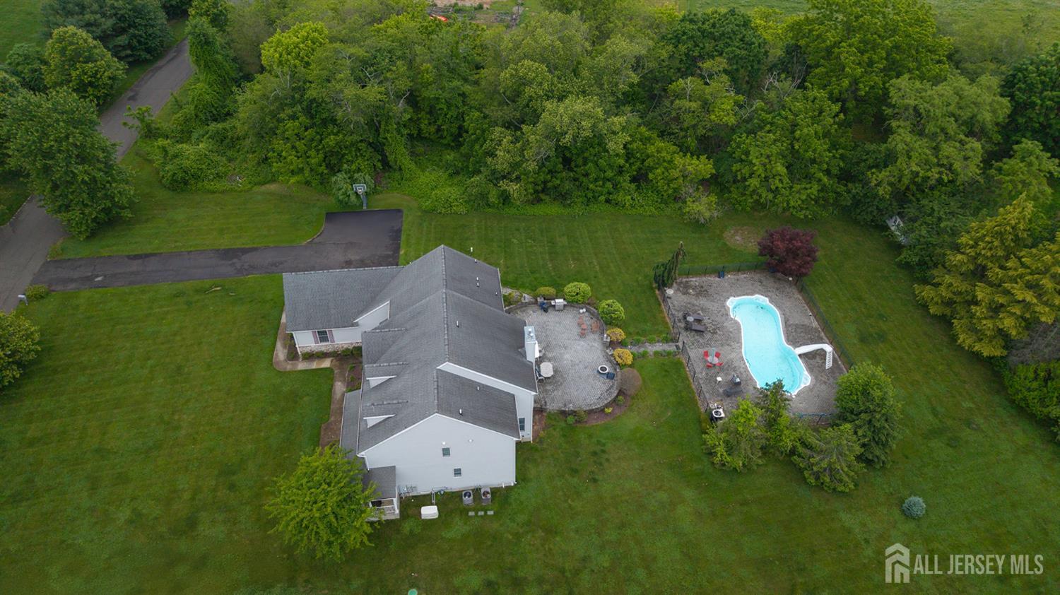 3 Hartshorne Drive Millstone NJ 08510