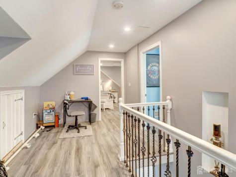 382 Douglas Road Roselle NJ 07203