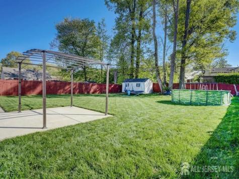 382 Douglas Road Roselle NJ 07203