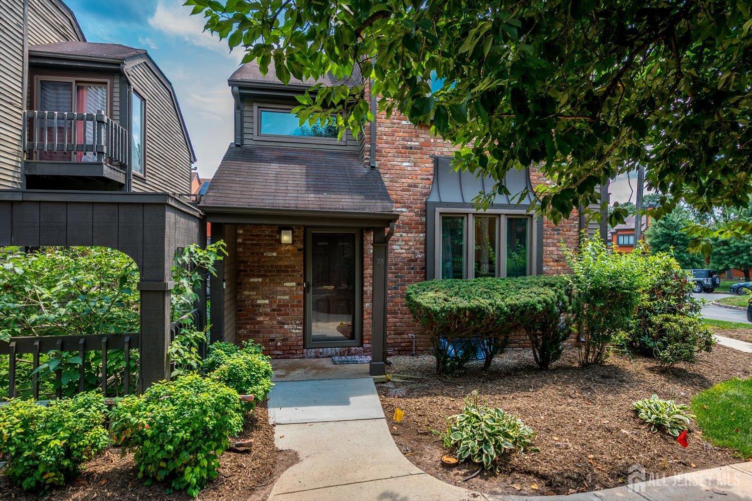93 Riverbend Drive North Brunswick NJ 08902