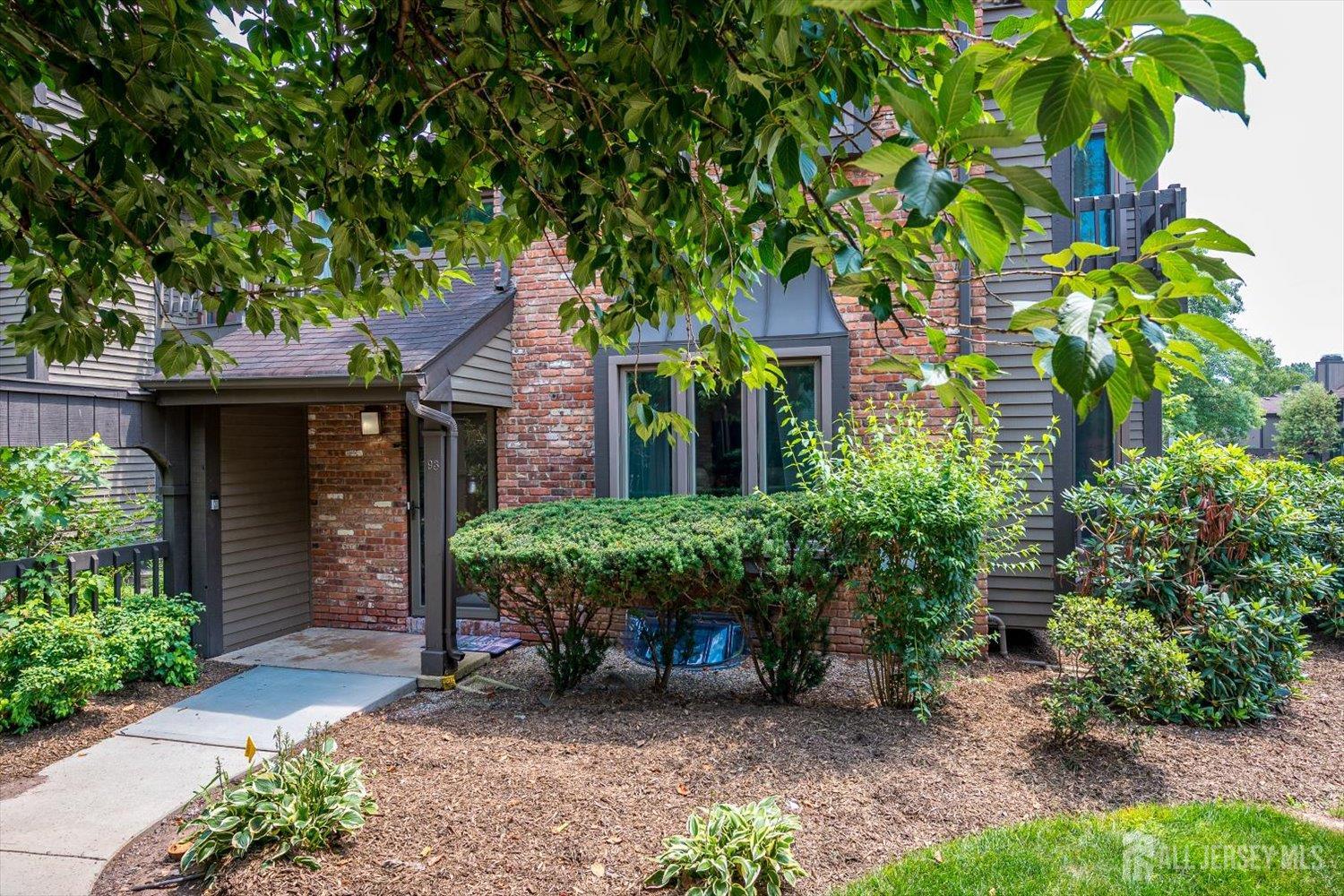 93 Riverbend Drive North Brunswick NJ 08902