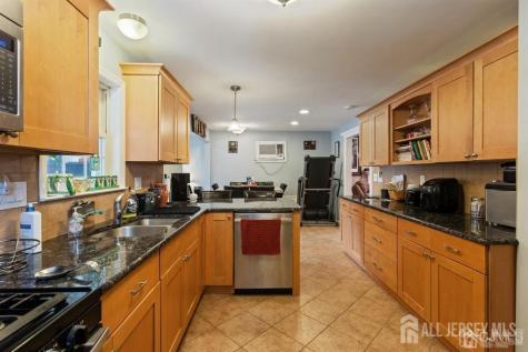141 High Street Woodbridge Proper NJ 07095