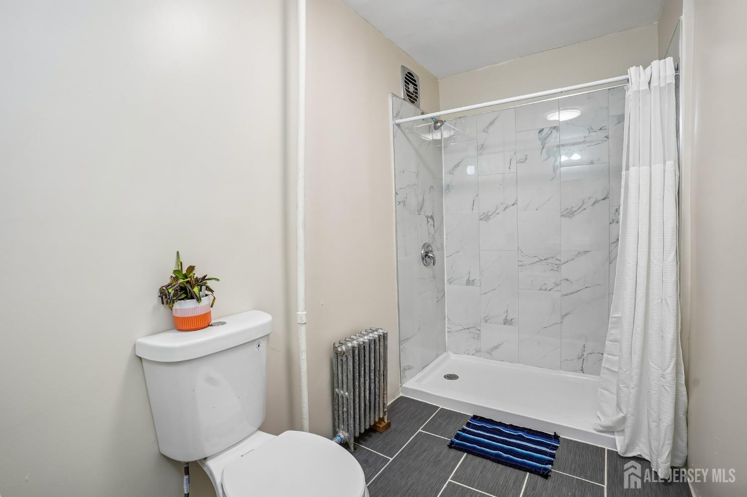 14 Scheerer Avenue Newark NJ 07112