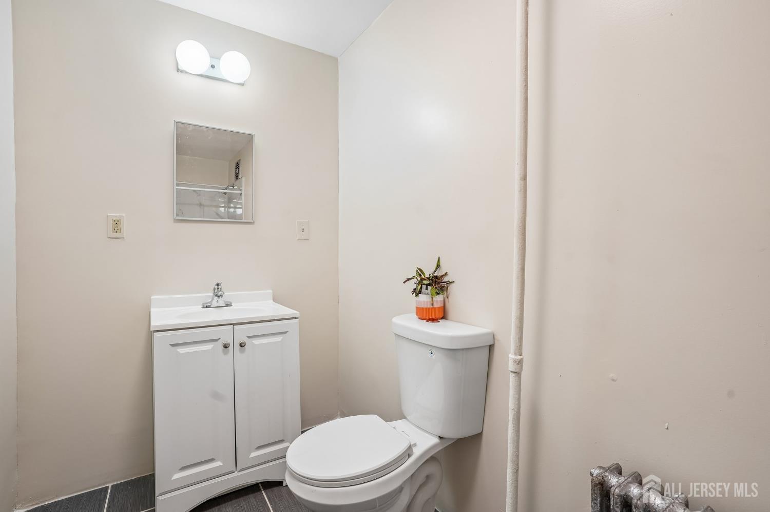 14 Scheerer Avenue Newark NJ 07112