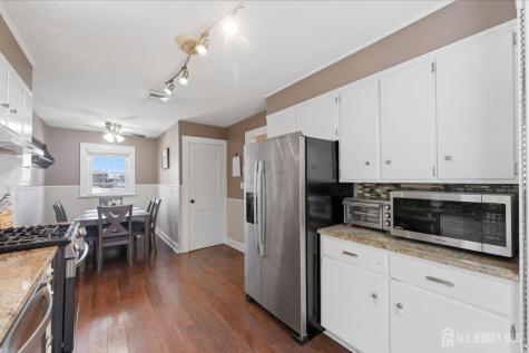 221 Maple Terrace North Plainfield NJ 07060