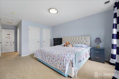 35 Hartlander Street East Brunswick NJ 08816