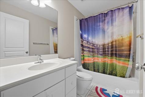 35 Hartlander Street East Brunswick NJ 08816