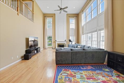 35 Hartlander Street East Brunswick NJ 08816