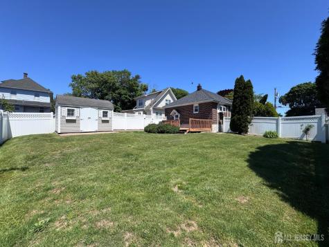 11 Lee Avenue Sayreville NJ 08879