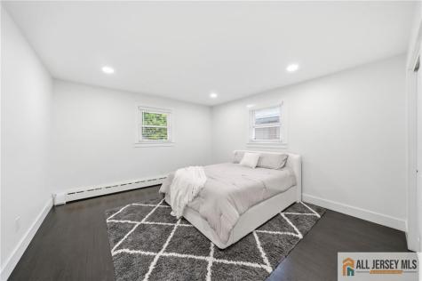 22 Macedulski Terrace South Amboy NJ 08879