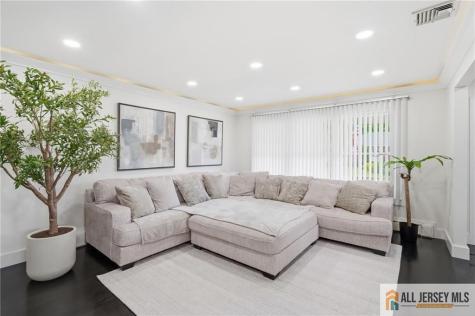 22 Macedulski Terrace South Amboy NJ 08879