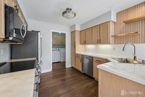 15 Cypress Point Lane Monroe NJ 08831