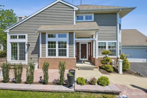 15 Cypress Point Lane Monroe NJ 08831