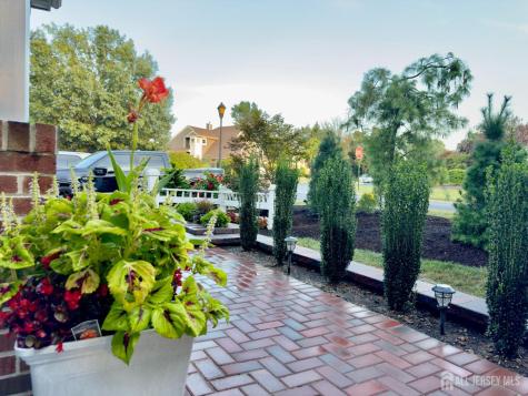 15 Cypress Point Lane Monroe NJ 08831