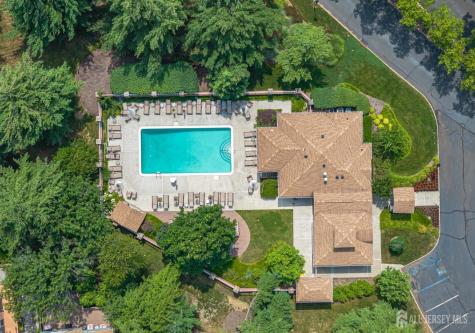 15 Cypress Point Lane Monroe NJ 08831