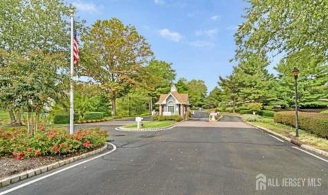 15 Cypress Point Lane Monroe NJ 08831