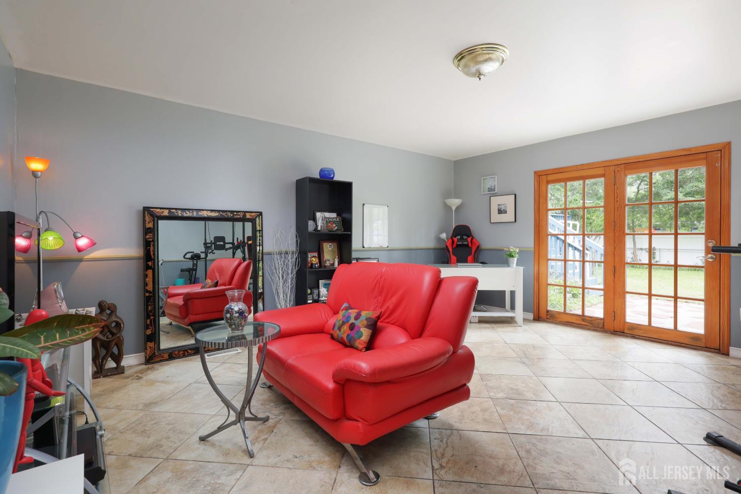 1465 Thomas Avenue North Brunswick NJ 08902