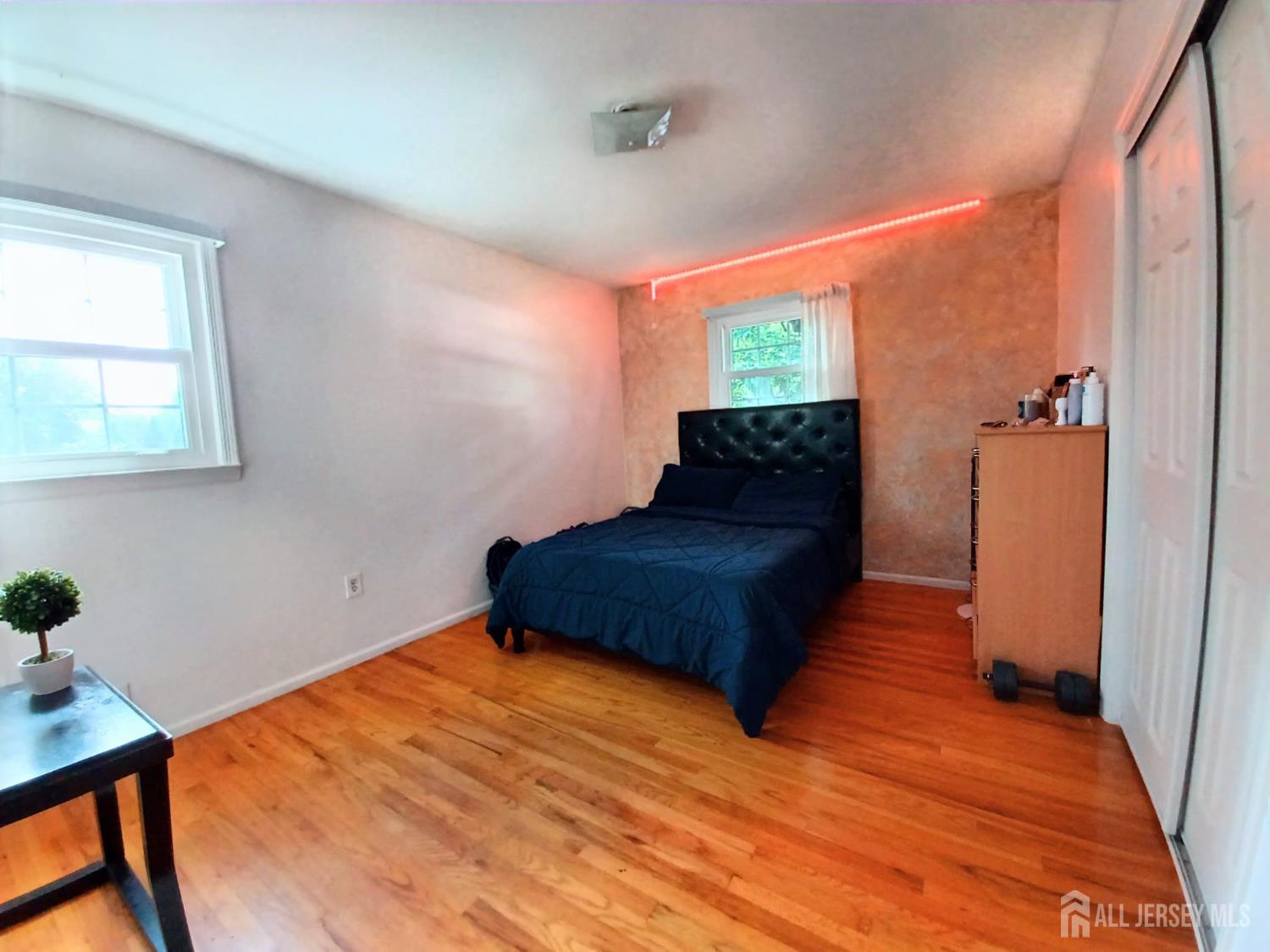 1465 Thomas Avenue North Brunswick NJ 08902