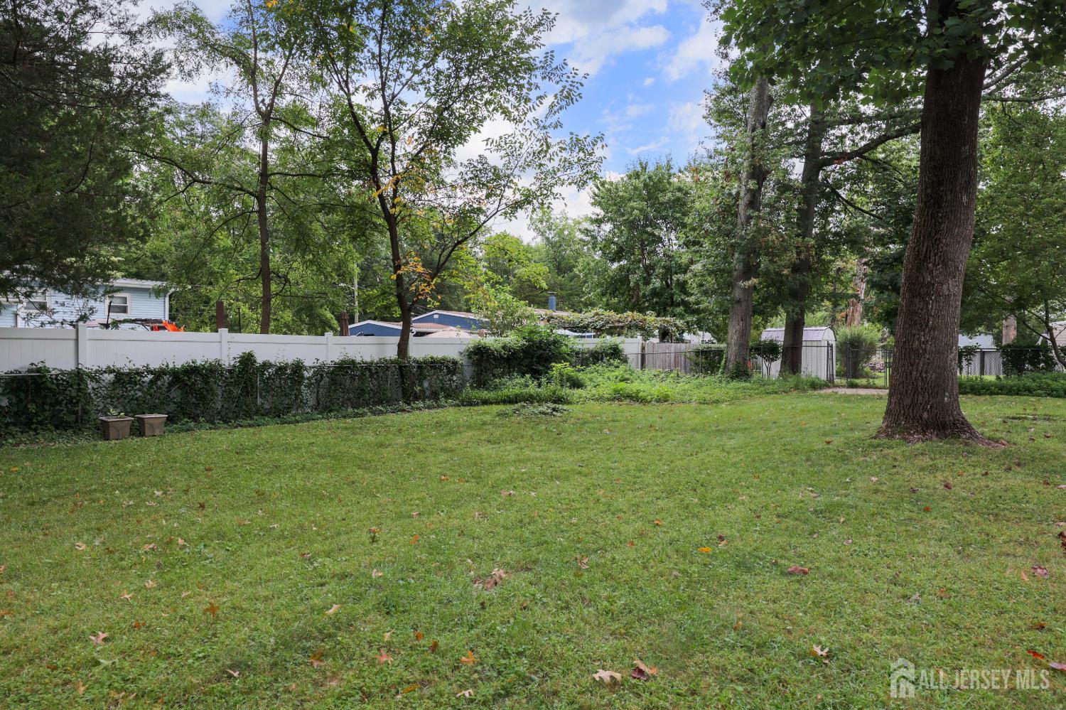 1465 Thomas Avenue North Brunswick NJ 08902