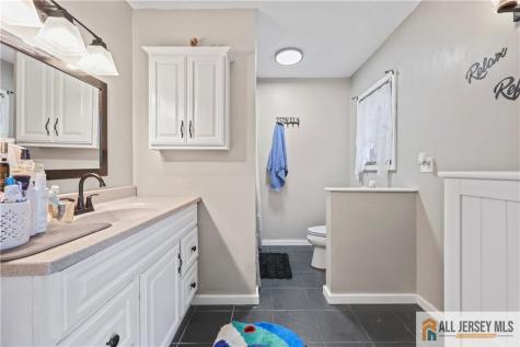 176 Stonehill Road Freehold Twp NJ 07728