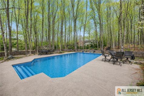 176 Stonehill Road Freehold Twp NJ 07728