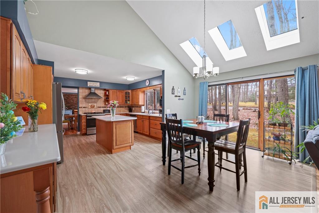 176 Stonehill Road Freehold Twp NJ 07728