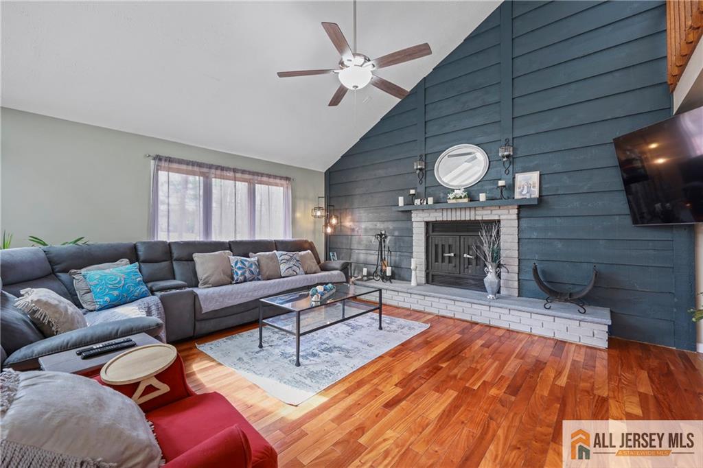 176 Stonehill Road Freehold Twp NJ 07728