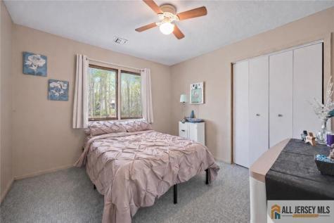 176 Stonehill Road Freehold Twp NJ 07728