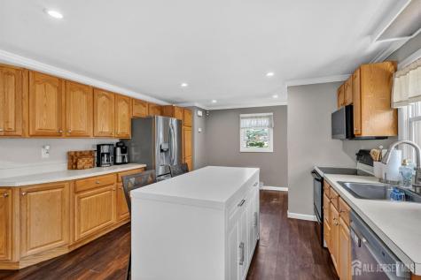 729 Walnut Street Dunellen NJ 08812