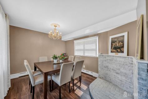 729 Walnut Street Dunellen NJ 08812