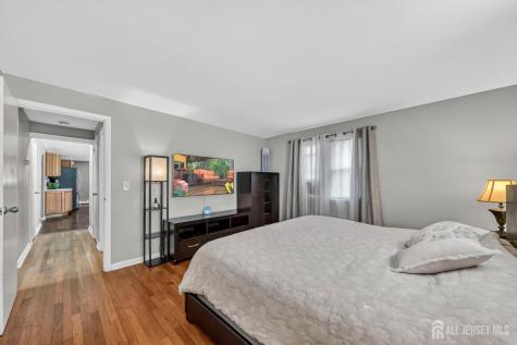 729 Walnut Street Dunellen NJ 08812
