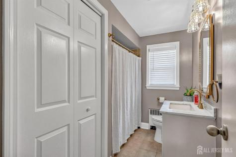 729 Walnut Street Dunellen NJ 08812