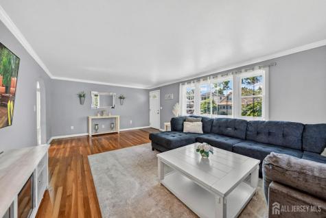 729 Walnut Street Dunellen NJ 08812