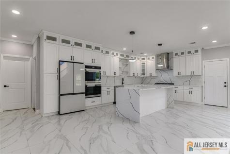 108 Jersey Avenue Edison NJ 08820